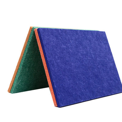 Panneaux acoustiques en fibres de polyester personnalisés