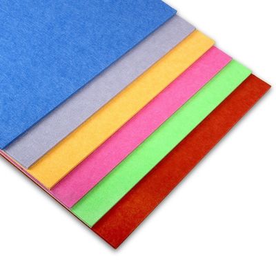 Panneaux acoustiques en fibres de polyester personnalisés