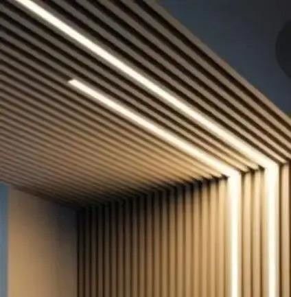 Panneau mural acoustique décoratif en bois à travées non tissé de poids moyen pour l'insonorisation